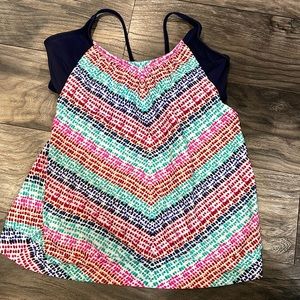 Like new Athleta tankini top! Underwire!